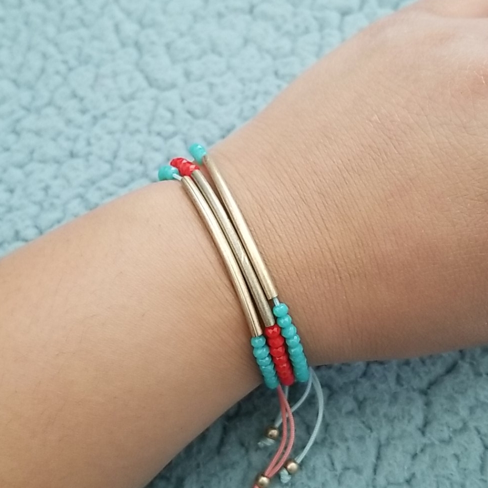 Friendship bracelets - Picture 3 of 3